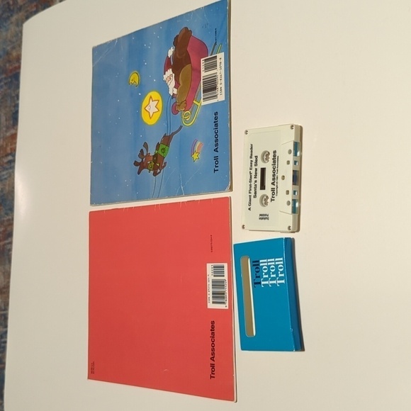 Troll Assoc. Authors Christmas Paperback Book Set w/Cassette Tape - Picture 3 of 6